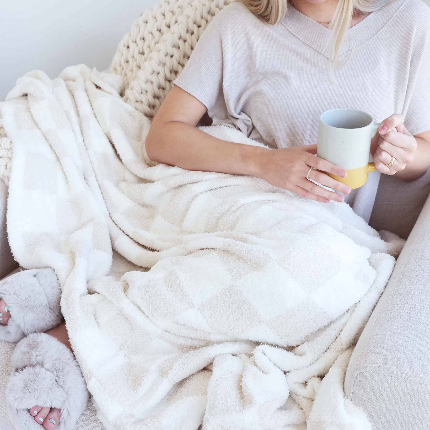 CuddleLane™ Luxe Blankets | Toffee Check