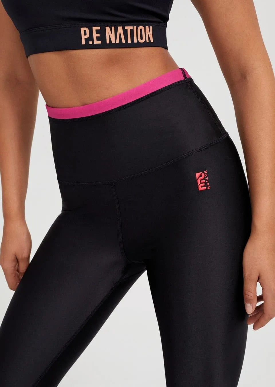 STEADY RUN 7/8 LEGGING - BLACK